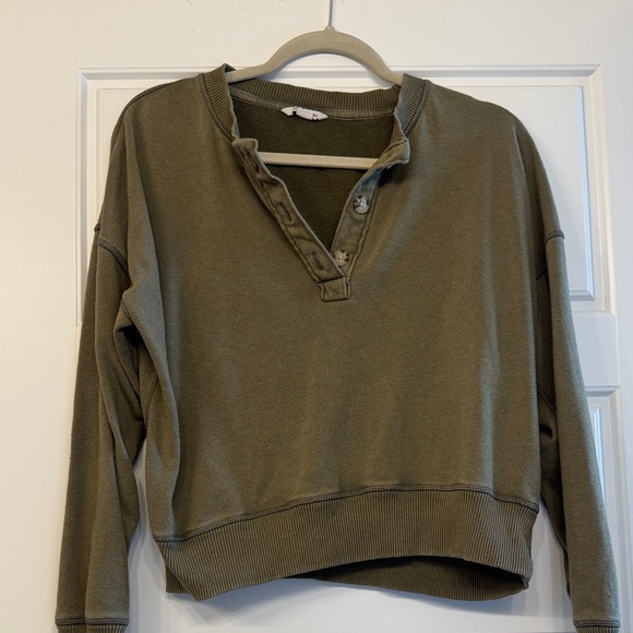 American Eagle Outfitters Tops - Olive Green Henley Sweatshirt